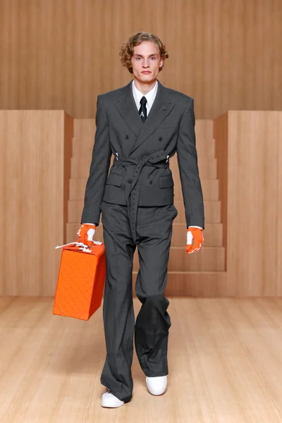 Look 78